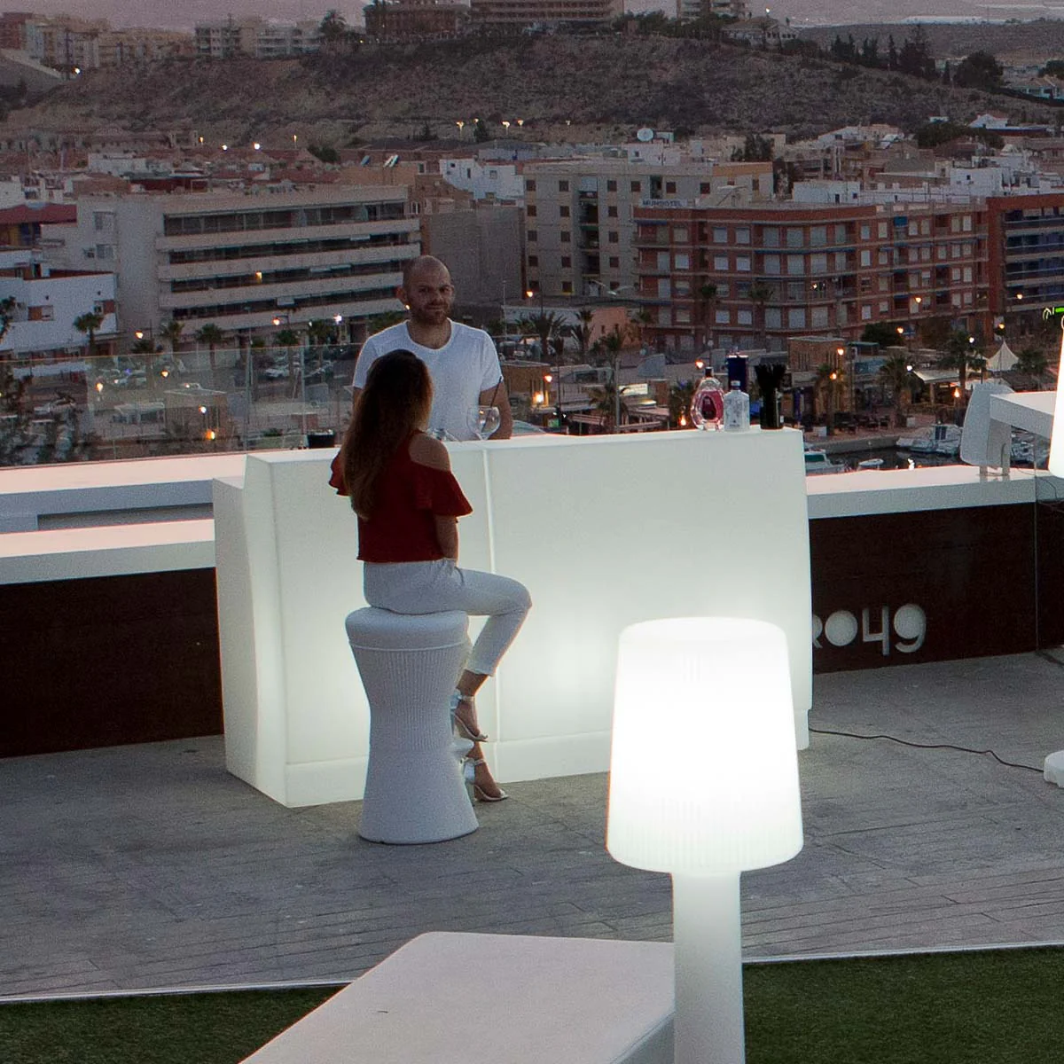 BAR À DOUBLE HAUTEUR SICILIA 120 AVEC LUMIÈRE / SANS LUMIÈRE - Image 4