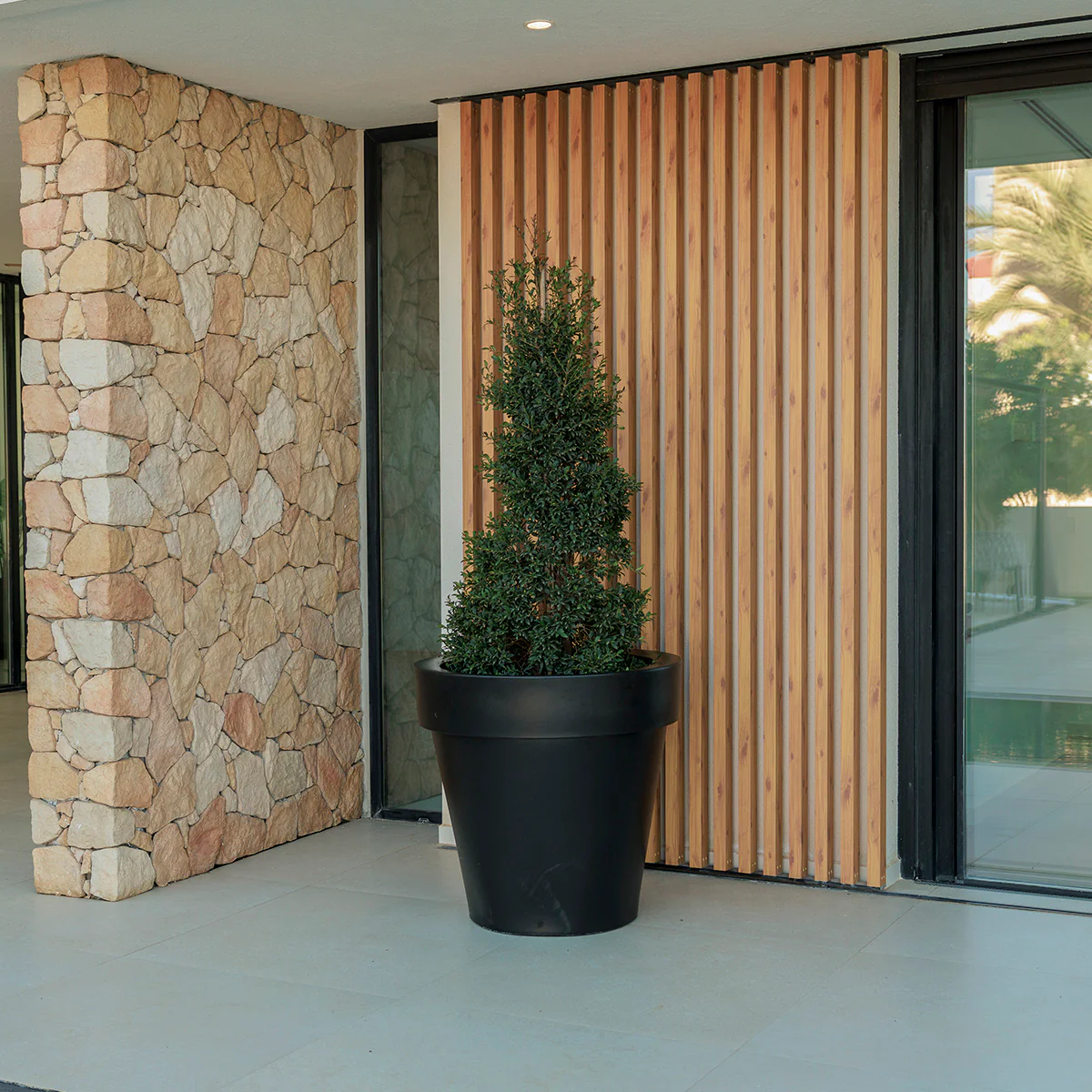 GRAND POT DE FLEURS ROND MAGNOLIA 80 - Image 4