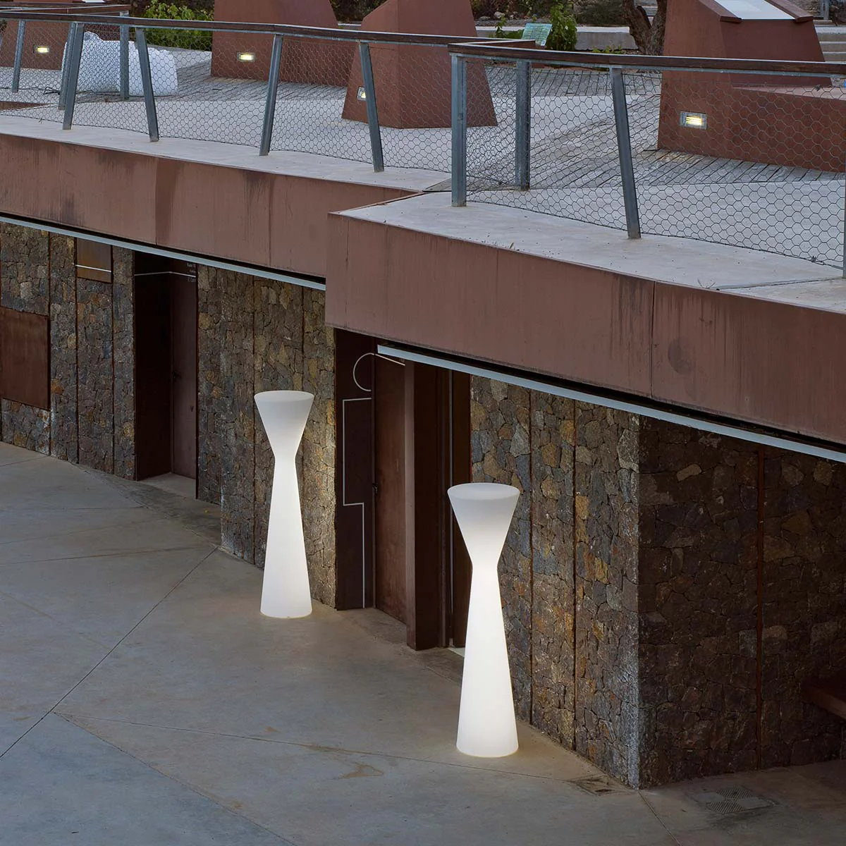 LAMPADAIRE KONIKA - Image 4
