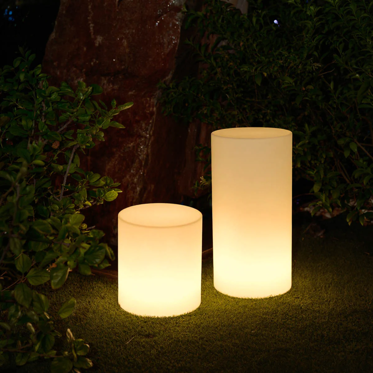 LAMPADAIRE CYLINDRIQUE TUBY