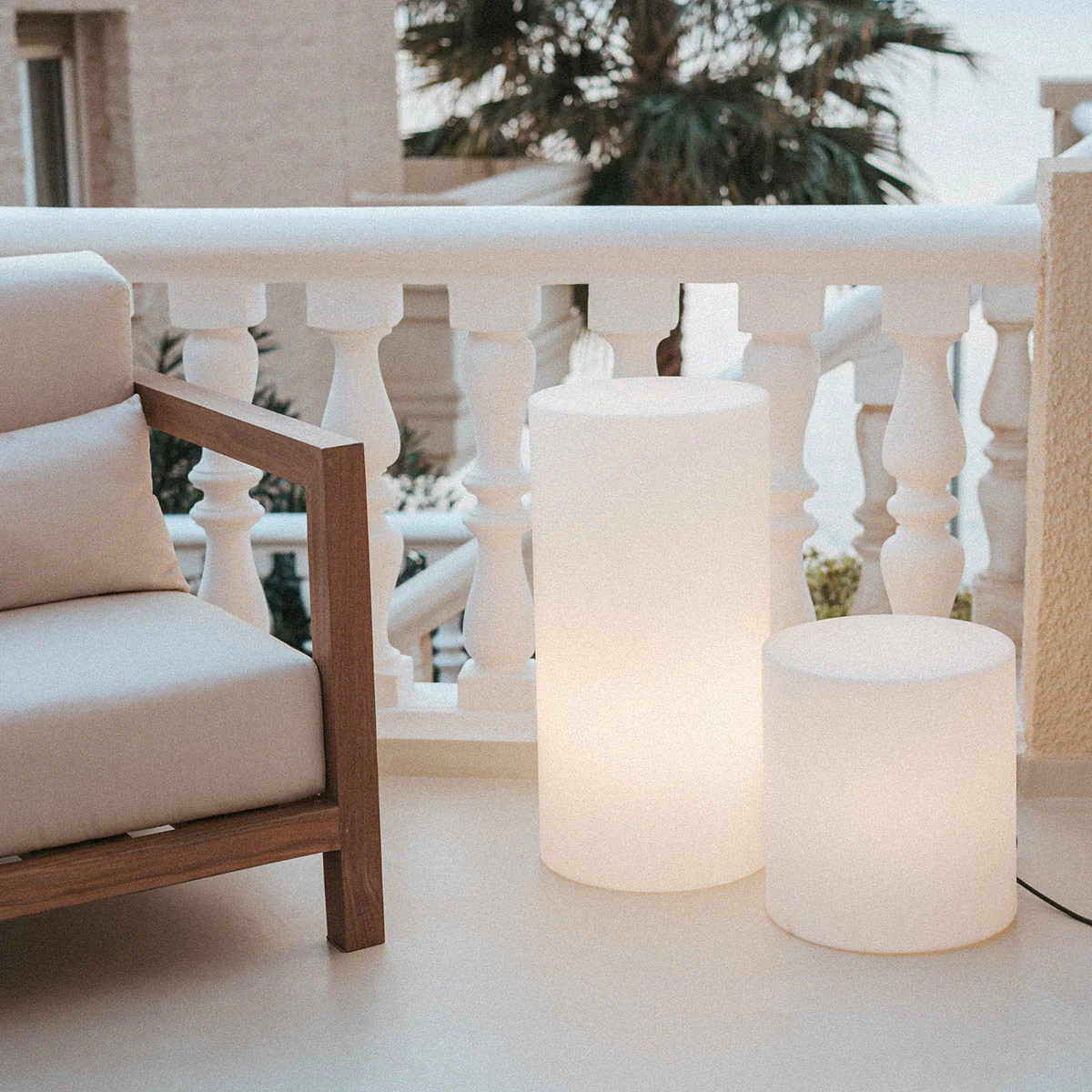 LAMPADAIRE CYLINDRIQUE TUBY - Image 11