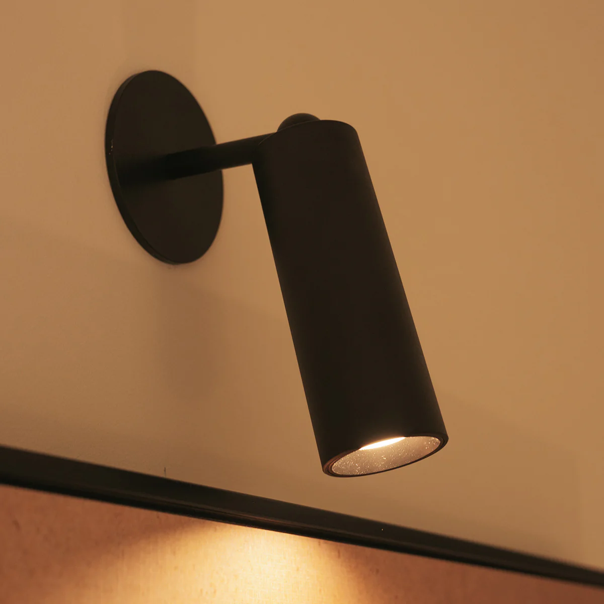 Lampe murale rond à batterie pour l'intérieur ROLL 4 - Image 4