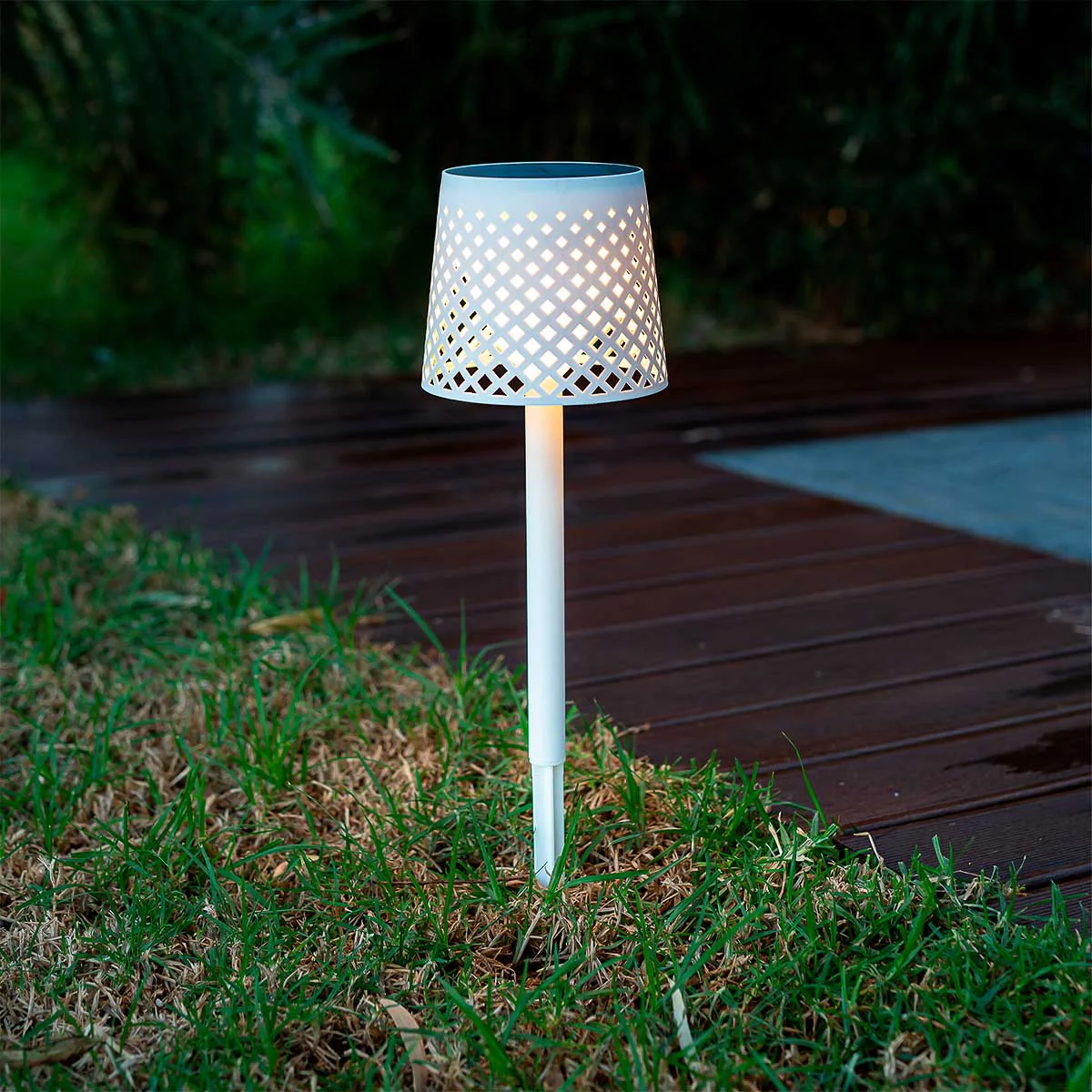 LAMPE SOLAIRE GRETA (LAMPE MULTIFONCTION) - BLANC - Image 5