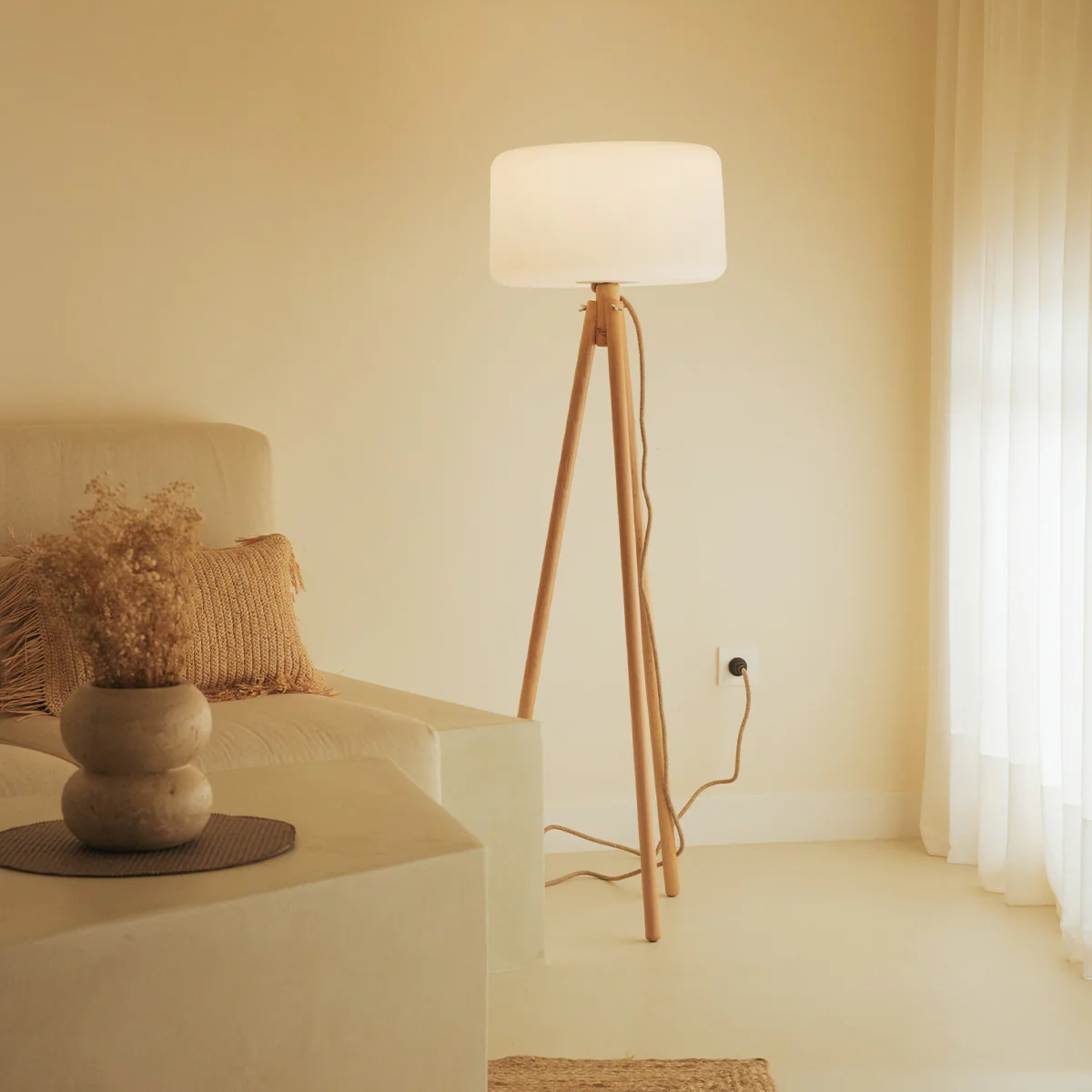 LAMPADAIRE TRÉPIED CHLOE 140 - Image 7